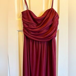 David’s Bridal Bridesmaids Dress Size 8 Wine